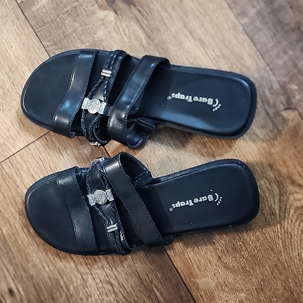 Bare Trap Black Sandals